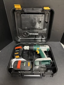 Trapano Black & Decker Quantum Pro QP1800 con custodia 2 batterie testato manuale - Foto 1 di 10