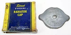 STANT R-3 Radiator Cap for Buick, DeSoto, Henry J, Hudson, International Packard - Picture 1 of 4