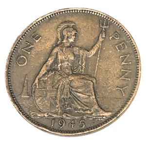 # C8290    GREAT BRITAIN     COIN,     LARGE  PENNY    1945 - Picture 1 of 2