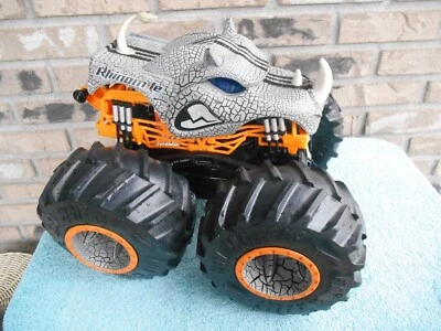 2021 Hot Wheels Rhinomite 1:10 Radio Control 4WD H2O Monster Truck / No Remote! - Image 1 of 4