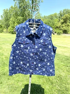 The Quacker Factory Americana Stars Vintage Denim Vest / Top Women 1X - Picture 1 of 3
