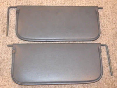 DODGE DAYTONA SHELBY SUNVISORS SUN VISORS PAIR REAR HATCH MOUNT GRAY 1990-1993 Foto 1 de 4