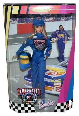 Barbie 1998 NASCAR 50º Aniversário Edição de Colecionador ~ Loira #20442 - Imagem 1 de 4