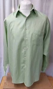Geoffrey Beene Fitted Shirt Quick Dry Wrinkle Free Men 15.5 32 33 Sage Green M3 - Picture 1 of 6