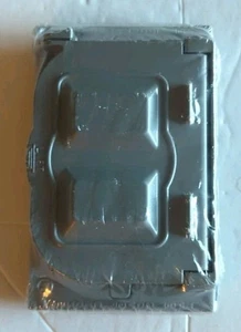 Cover, 1-Gang for Decora, GFCI, Duplex, or Single Receptacle (Includes Insert... - Picture 1 of 2