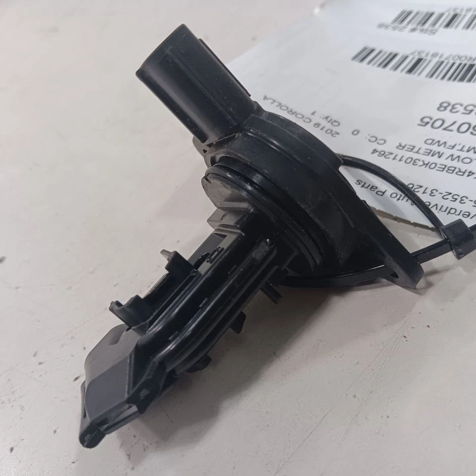 Sensor medidor de flujo de aire de masa 3,5 L 6 cilindros motor 2GRFKS 16-23 Toyota Tacoma Foto 1 de 4