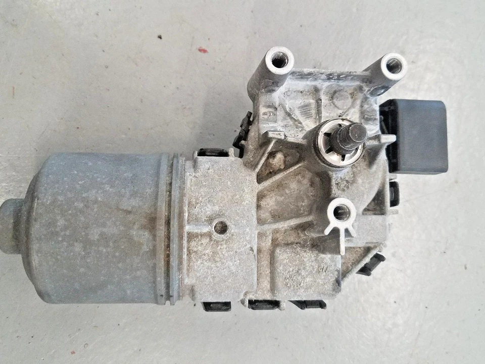 2002-2007 Audi S4 A4 Quattro Windshield Wiper Motor 8E1955119 B0Y OEM - Image 1 of 4