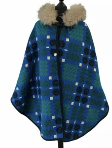 A PANDY GARMENT Women’s Blue Pure New Wool Sheepskin Hood Cape Size O/S - Picture 1 of 5