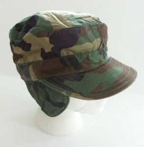 De colección Ejército de Estados Unidos Camuflaje Sombrero Bosque Oreja Cuello Solapas 7 1/8 Camuflaje Gorra Combate - Imagen 1 de 8