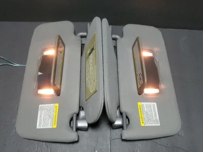 Nissan Pathfinder Infiniti QX4 1997-2004 conjunto de parasol gris fabricante de equipos originales Foto 1 de 4