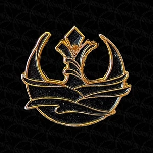 Spilla smaltata nera e oro logo Alleanza Ribelle Stars Wars - Foto 1 di 1
