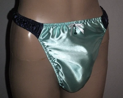 SISSY SATIN DOUBLE DEVANT ET SOUFFLET CULOTTE DISCRÈTE ROBE CROISÉE PRIDE 28-44 - Photo 1/4