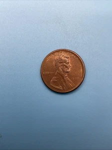 1998 ERROR penny off center strike (206) - Picture 1 of 2
