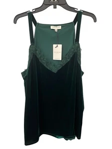 Skies Are Blue Curvy VNeck Velvet Cami Top Plus Size 1X Sleeveless Lace Trim NEW - Picture 1 of 6