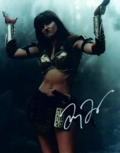 Lucy Lawless autographed 8x10 Picture signed Photo Pic includes COA - Picture 1 of 1
