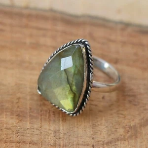 Labradorit Ring - Billionenschliff facettierter Edelstein Statement Schmuck Größe"9 - Bild 1 von 6