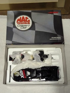 Mac Tools Collector's Club John Force 2001 Mustang Funny Car 1:24 Die-cast NEW - Picture 1 of 6