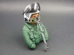 Pilotenbüste Jetpilot 1/6 mit Helm und Brille, bemalt, Höhe 90mm, Breite 75mm - Bild 1 von 2