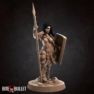 Kalista - NSFW spartanischer Gladiator Bite the Bullet Pinup D&D Mini-Thema: Akte - Bild 1 von 3