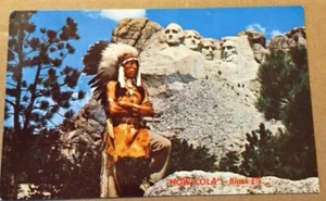 ALTE UNBENUTZTE POSTKARTE SIOUX KRIEGER WIE KOLA (SCHWARZER ELCH) MT. RUSHMORE - Bild 1 von 2