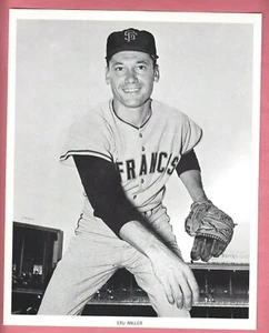 1961 MANNY'S BASEBALL LAND 8 X 10 PHOTO STU MILLER GIANTS EM - Picture 1 of 1