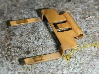 MIKUNI TM SOPORTE FLOTADOR CARBURADOR BRAZO AJUSTADOR 1995 ATK 250 LQ Rotax 250LQ 250 Foto 1 de 2