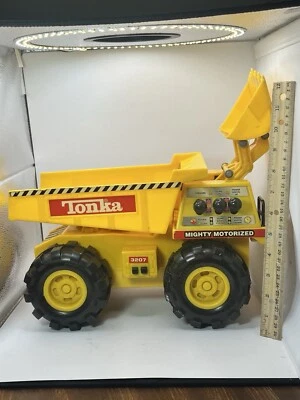 Tonka Truck - Image 1 of 4