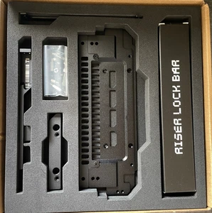 FormD T1 - Official GPU Travel Kit RTX5080 / 5090 Founders Edition - Afbeelding 1 van 2