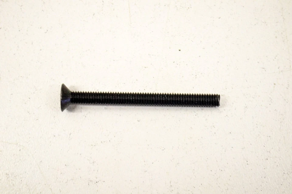 Honda CB650 CB900F 1981-1982 tornillo de cabeza plana 4x45 93600-04045-1G Foto 1 de 3