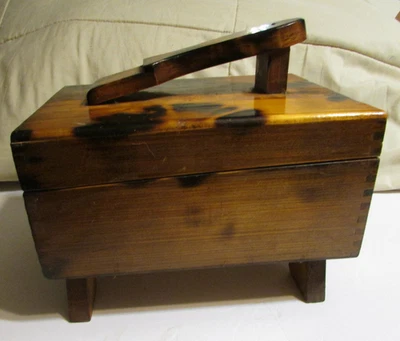 Shoe Shine Box 木质复古艺术装饰 10 3/4" X 7 3/4" X 7 1/2 — 第 1/4 张图片