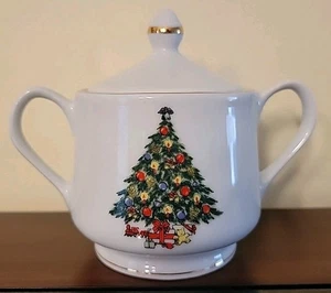Ceramic Christmas Tree Sugar Dish With Cover & Gold Trim New - Picture 1 of 10