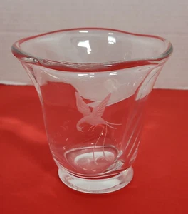 VINTAGE ORREFORS SWEDEN ETCHED BIRD SMALL VASE 4" - Picture 1 of 9