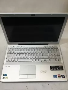 SONY VAIO PCG-41411L - INTEL I5 - NO RAM - NO POWER/FOR PARTS - READ DESCRIP -BB - Picture 1 of 8