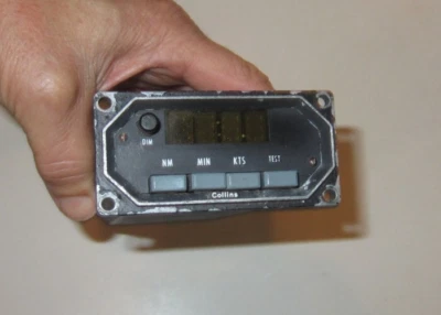 INDICADOR COLLINS DME IND-40 P/N 622-3915-001 COMO RETIRADO Foto 1 de 4