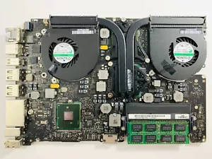 Apple MacBook Pro 15" A1286 2010 Logic Board i5 2.4GHz 820-2850-MC371LL MC372LL - Picture 1 of 2