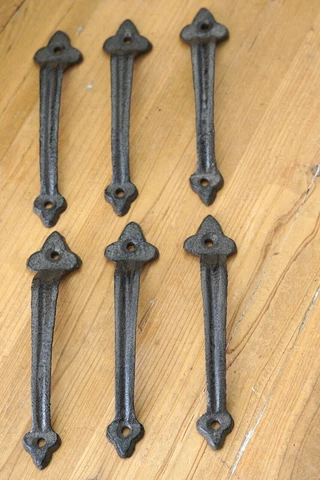 6 CAST IRON HANDLES RUSTIC DRAWER PULLS 6" LONG HANDLE GRASP DOOR GATE FARM Cover