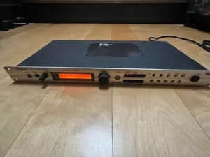 Roland XV-5050 Synthesizer Sound Module 64 Voices Rack Mountable - Picture 1 of 8