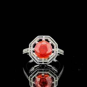 Ring im viktorianischen Stil mit orangem Sechseck Zirkonia in Sterlingsilber - Bild 1 von 6