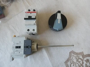 Socomec Sirco M40 3 Pole Isolating switch + ABB RCD 40amps 30mA - DS201BS-C40 - Picture 1 of 6