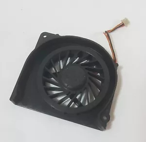 Lüfter Fan MCF-S6055AM05B aus Fujitsu S6420 S6410 S2210 S6310 S6311 E8410 - Bild 1 von 2