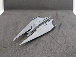 Narn Regime Bin'Tak Class Dreadnought Babylon 5 B5 Spaceship Model Miniature UK - Picture 1 of 7
