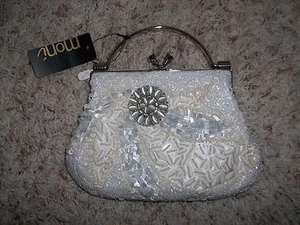NWT Beautiful Heavily Beaded Pearls Rhinestones MONI Beige & White Bridal Purse - Picture 1 of 3