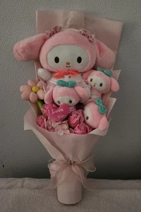 My Melody Plush Toy Flower Bouquet - Bild 1 von 5
