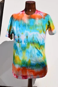 Handgefertigtes Ice Dye Batik T-Shirt für Männer oder Frauen #1 hell und bunt! - Bild 1 von 5