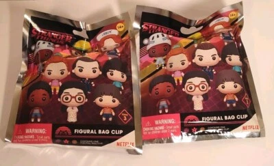 Netflix Stranger Things Bolso Figura Clip Bolso Misterioso Serie 3 Lote de 2 Nuevo Foto 1 de 2