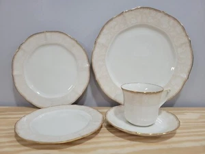 Noritake Ashland  Ivory 5-Piece Place Setting - Picture 1 of 6