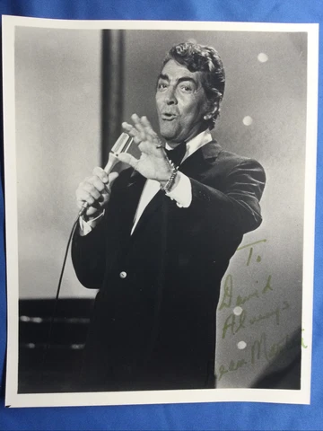 Dean Martin Singer Comedian Actor Entertainer Original Autographed Photograph Cover