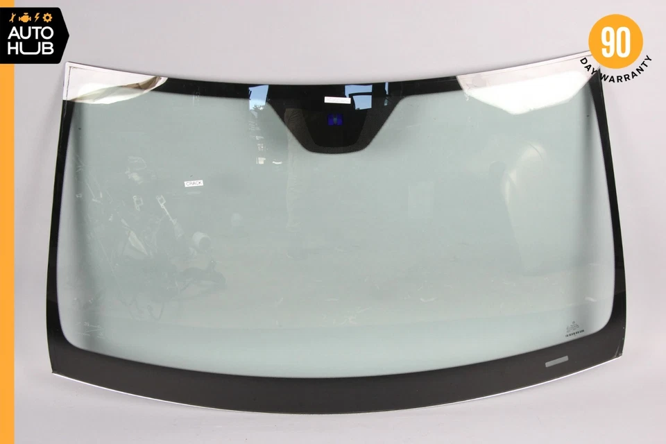 Parabrisas delantero cristal 12-14 Mercedes W204 C250 C300 sedán OEM Foto 1 de 4