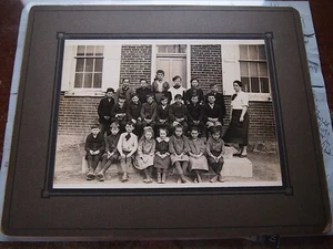 VINTAGE SCHORTZ'S SCHOOL PHOTO 1910's PLEASANT CORNERS PENNSYLVANIA - Picture 1 of 1