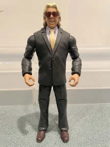 WWE Mattel - Serie Flashback Básica - Traje Ric Flair con Gafas de Sol - Imagen 1 de 5